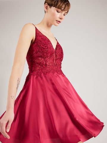 Robe de cocktail Laona en rouge