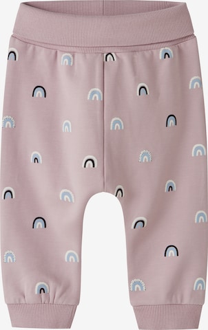 NAME IT Tapered Housut 'NBFVIMONE' värissä lila: etupuoli