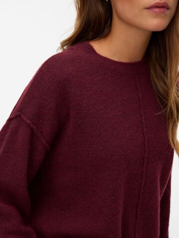 VERO MODA Sweater in Red