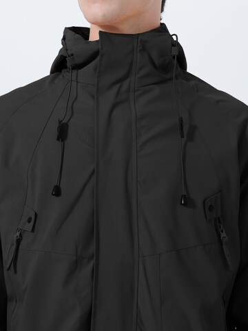 Youthup Outdoor jacket in Black