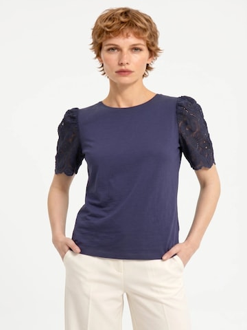 Alexa Dash Blouse in Blauw: voorkant