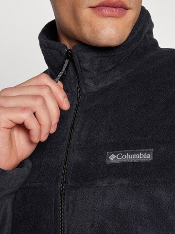 Coupe regular Veste en polaire fonctionnelle 'Steens Mountain™' COLUMBIA en noir
