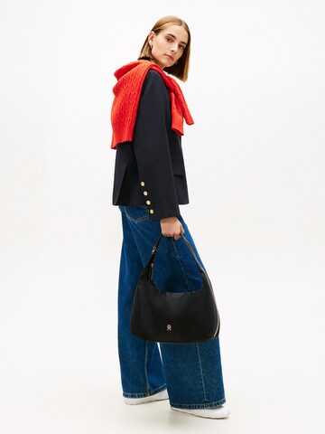 TOMMY HILFIGER Schultertasche in Schwarz