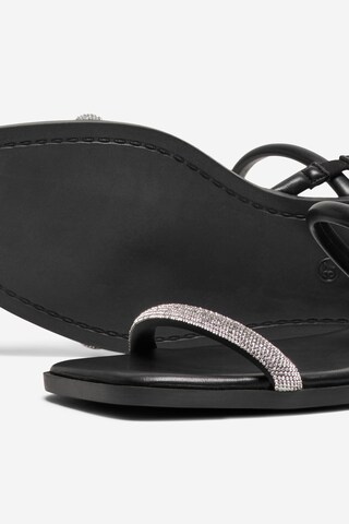 ONLY - Sandalias con hebilla 'MILAN' en negro