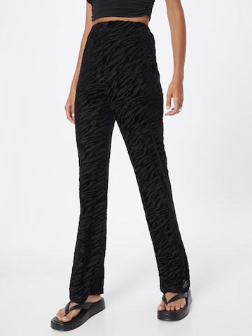 Daisy Street Flared Pants in Black: front