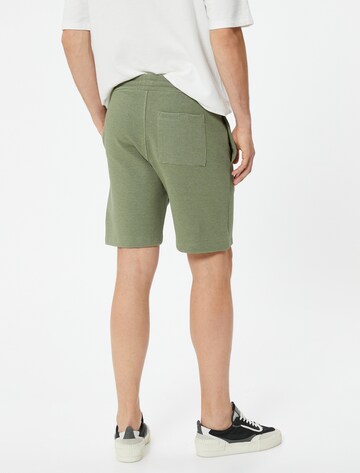Koton Regular Pants in Green