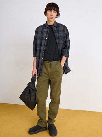 ALPHA INDUSTRIES regular Παντελόνι σε πράσινο