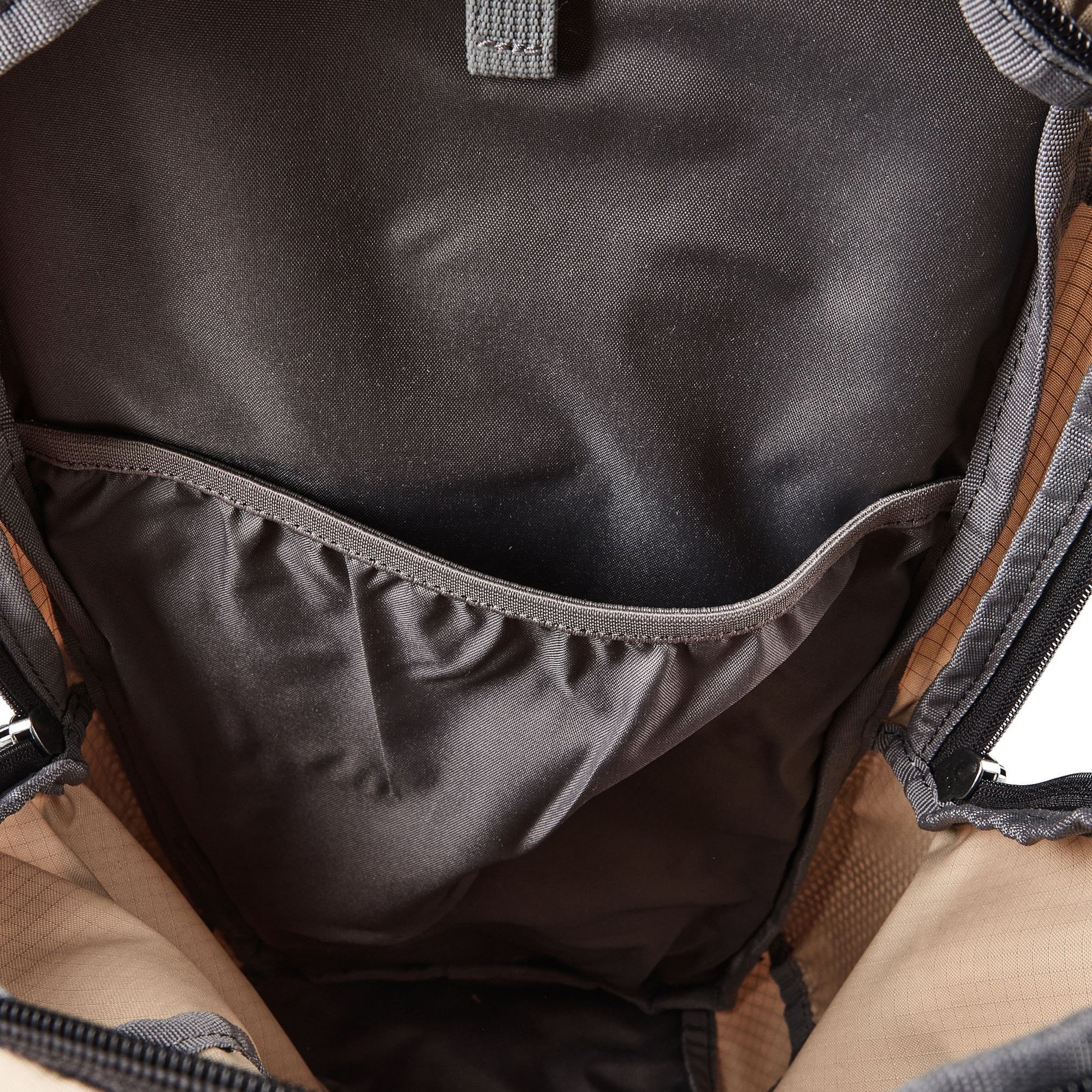 JACK WOLFSKIN Sportrugzak 'Velocity' in Beige