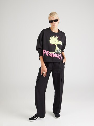 Frogbox Sweatshirt 'Woodstock' in Zwart