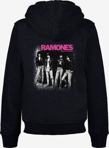 F4NT4STIC Sweatshirt 'Ramones Rock Musik Band Rocket To Russia' in Zwart