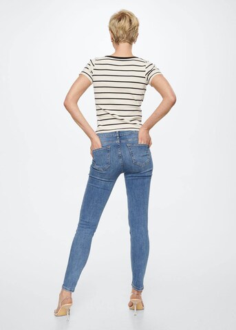 MANGO Skinny Jeans in Blauw