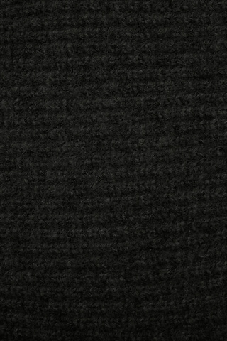Căciulă 'IACHARLOTTE' de la ICHI pe negru