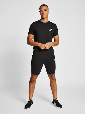 Hummel Regular Sportshorts in Schwarz