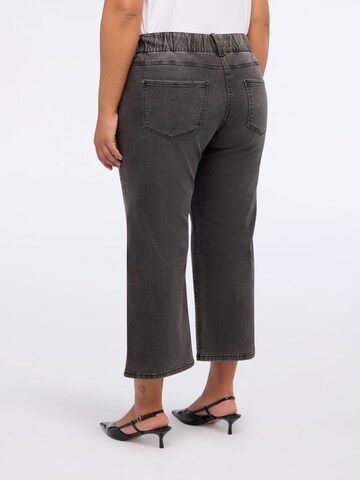 Fiorella Rubino Tapered Jeans in Grey