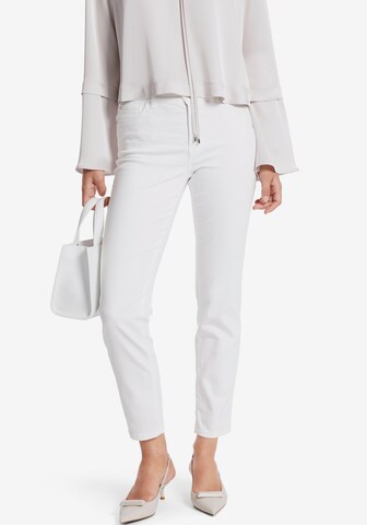 Marc Cain Slim fit Pants in White