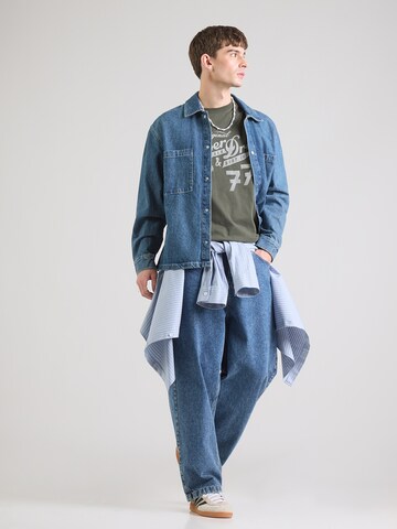 T-Shirt 'Leather & Boot' Superdry & Co en vert