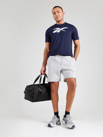 Reebok Štandardný strih Športové nohavice 'Marcus' - Sivá