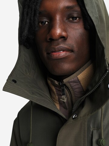 AIGLE Between-seasons parka 'T-Kit' in Green
