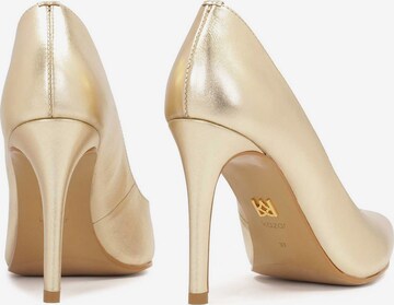 Kazar Pumps in Goud