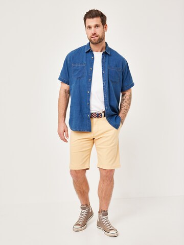 REDPOINT Slim fit Chino Pants in Yellow