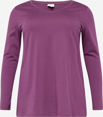 T-shirt 'BONNIE' ONLY Carmakoma en violet : devant