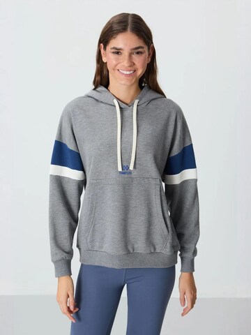 Tommy Life Sweatshirt 'Sweatshirts' in Grau