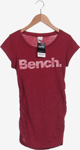 BENCH Top & Shirt in S in Red: front