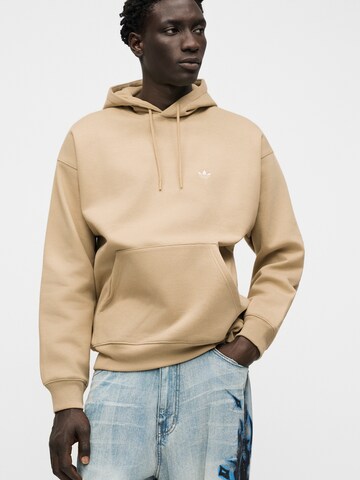 ADIDAS ORIGINALS - Sweatshirt 'ESS' em bege