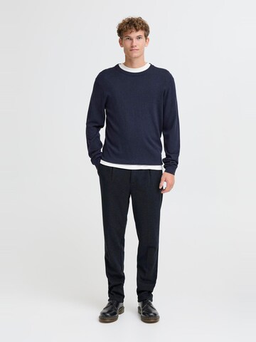 Casual Friday Regular Chino ' CFMARC ' in Blauw