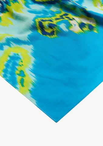 COMMA Shawl in Blue