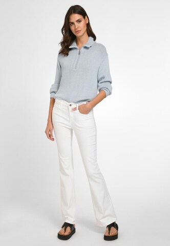 St. Emile Boot cut Jeans in White