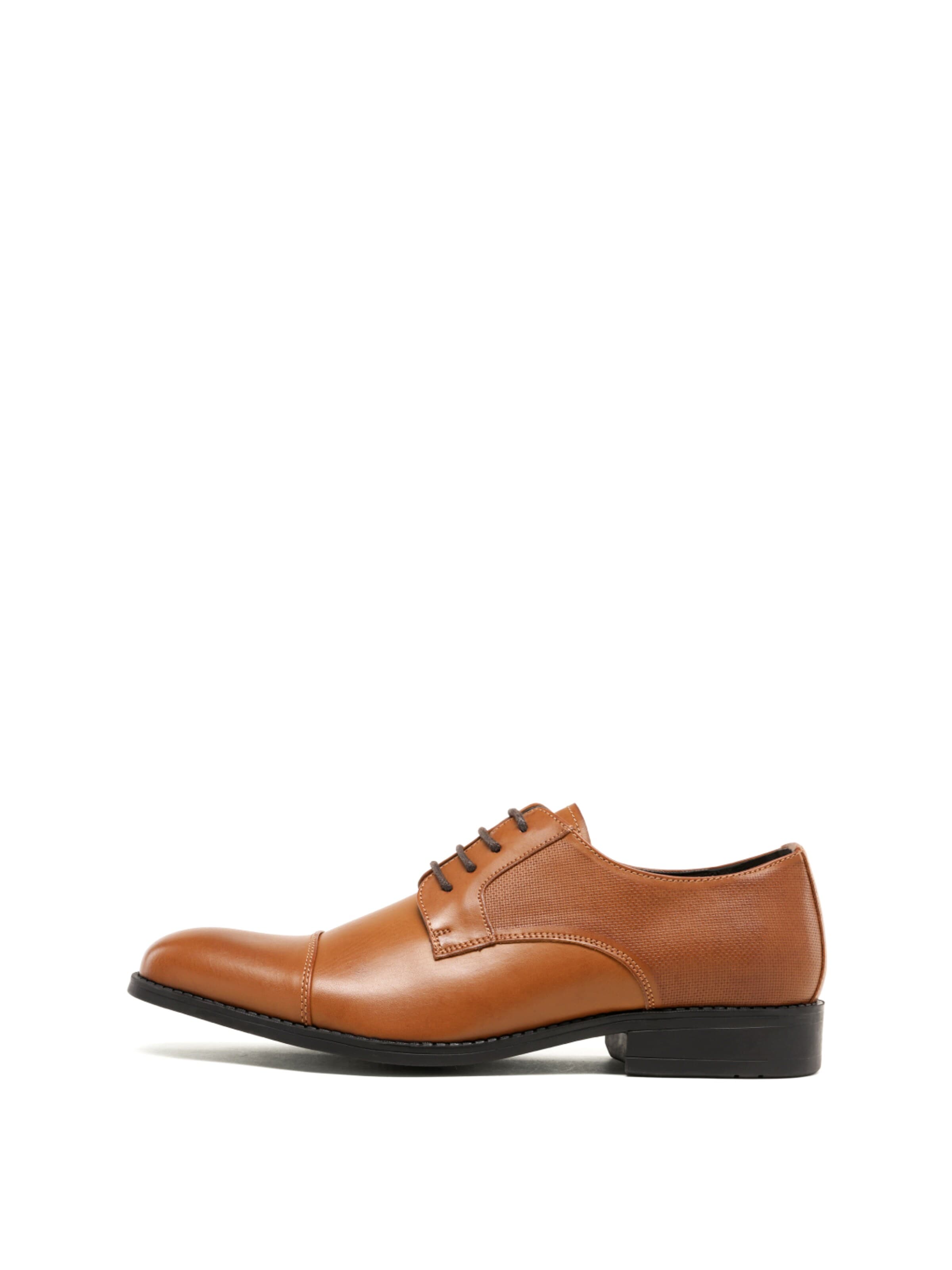 Scarpa stringata di Bruno Marc in marrone