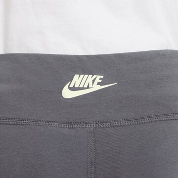 Nike Sportswear Skinny Leggings in Grijs