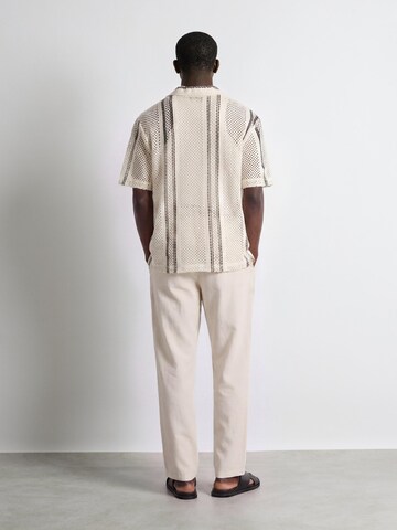 Burocs Regular Pants in Beige