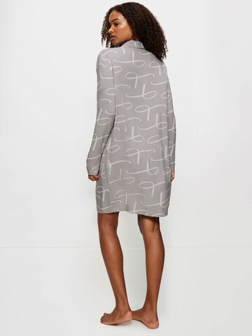 TRIUMPH Nightgown ' Boyfriend ' in Grey