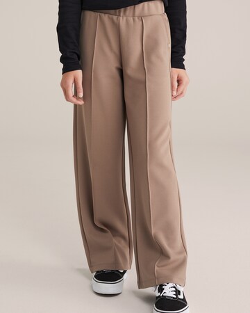 WE Fashion Wide leg Broek in Bruin: voorkant