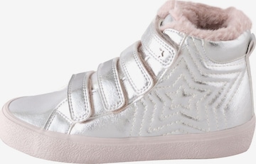 Baskets Next en argent : devant