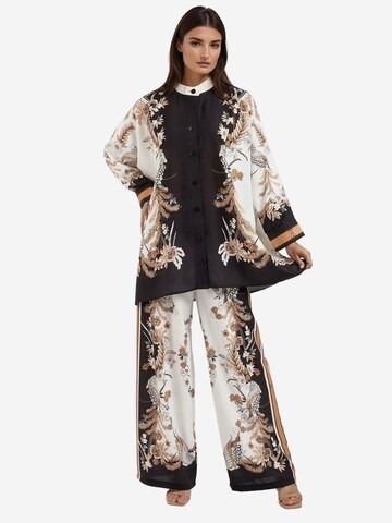 Pantalons de tailleur Hiccup en noir : devant