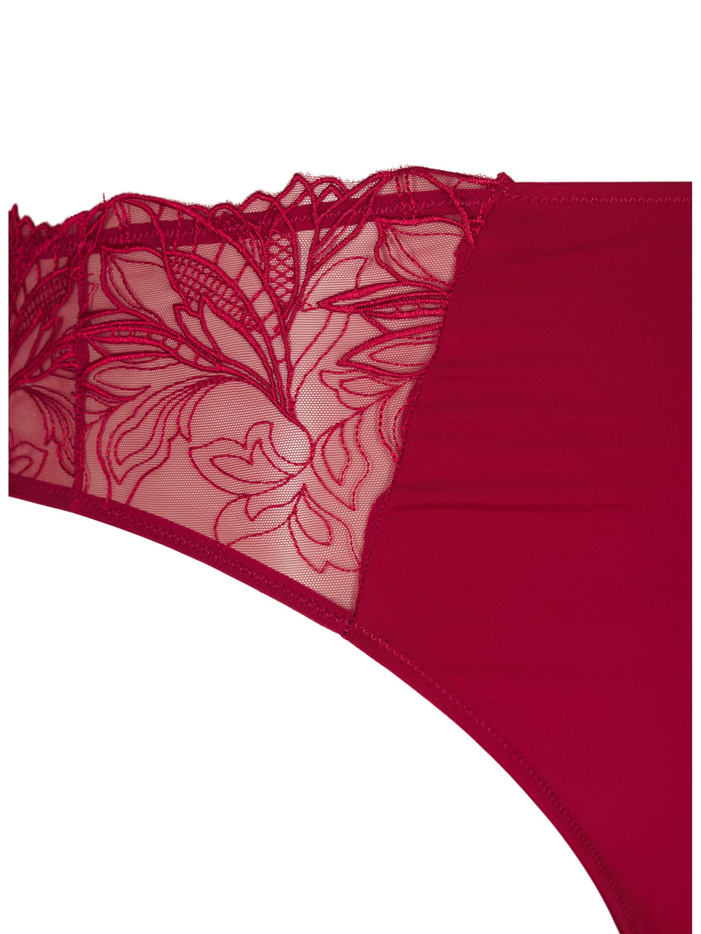 Devoted by Zizzi Slip in Red