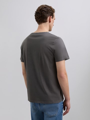 Scalpers Póló 'Skull' - fekete