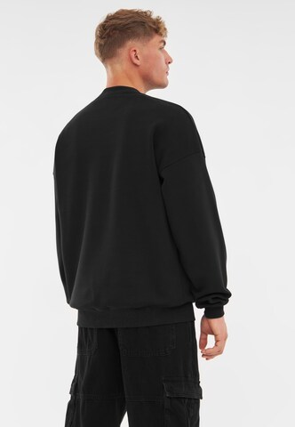 Johnny Urban - Sweatshirt 'Carter Oversized' em preto
