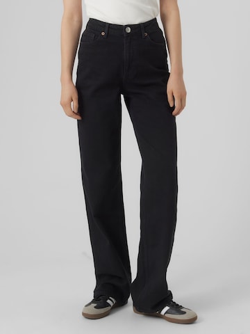 VERO MODA Loosefit Jeans 'Tassa' in Zwart: voorkant