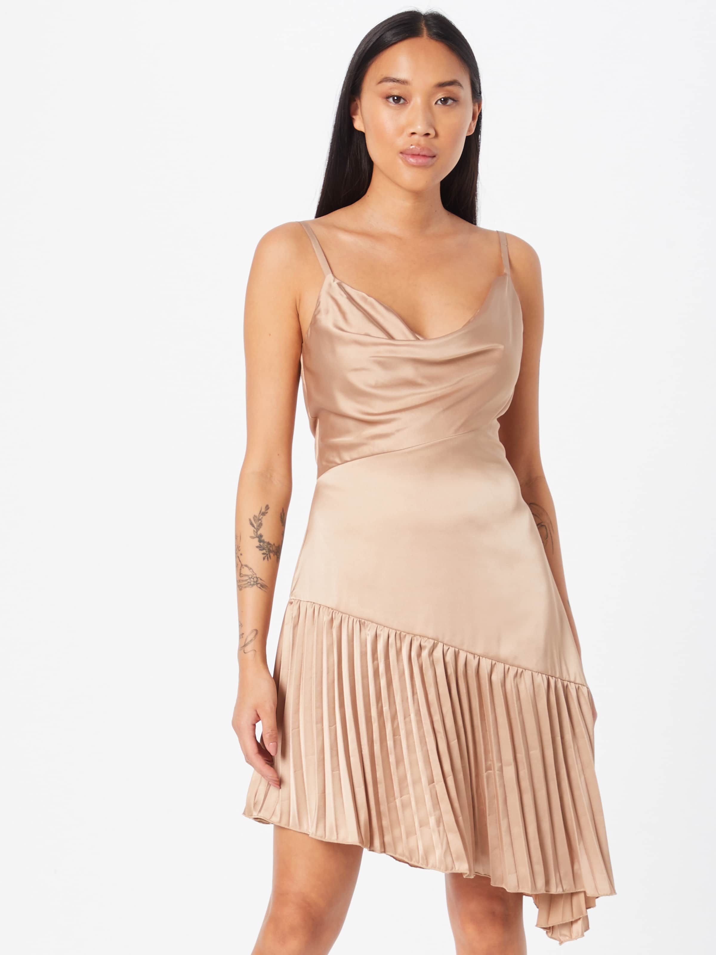 Robes de cocktail Chi Chi London Achetez en ligne ABOUT YOU