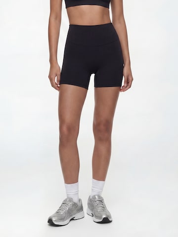 V!BE STUD!OS Скинни Леггинсы в Черный: спереди