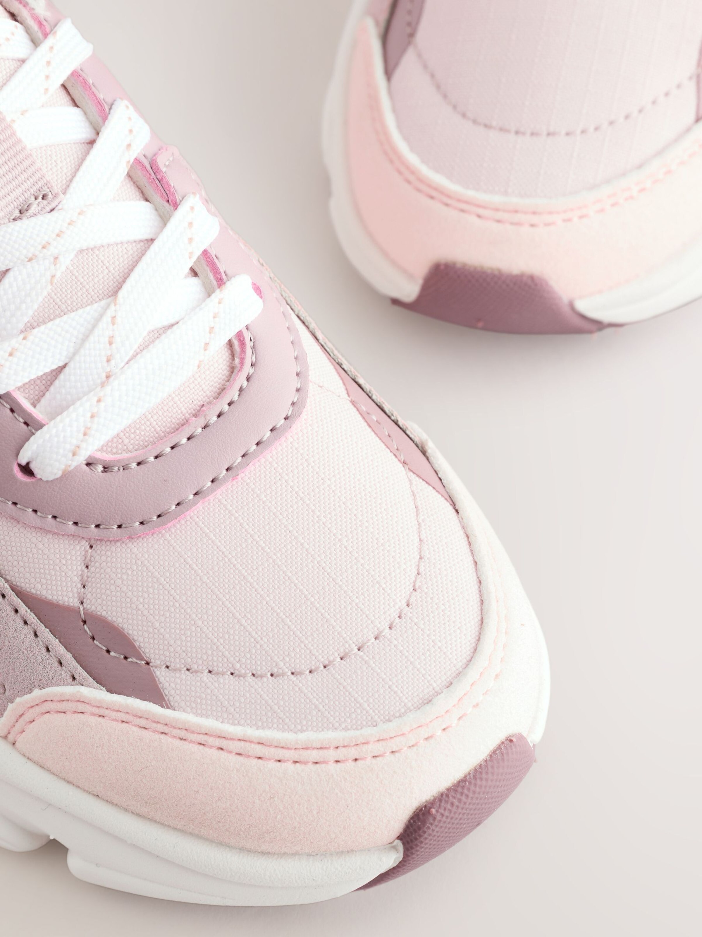 Next Sneaker pe Mov Liliachiu, Mauve | ABOUT YOU
