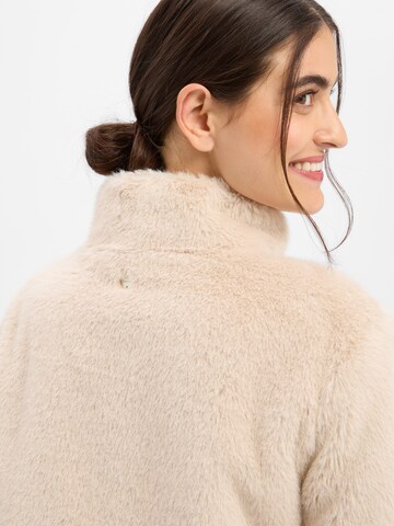 Veste mi-saison Marc Cain en blanc
