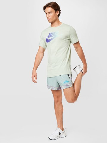 Nike Sportswear Тениска в зелено