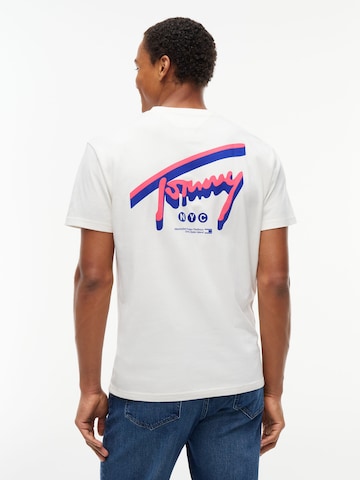 Tommy Jeans Μπλουζάκι σε λευκό: μπροστά