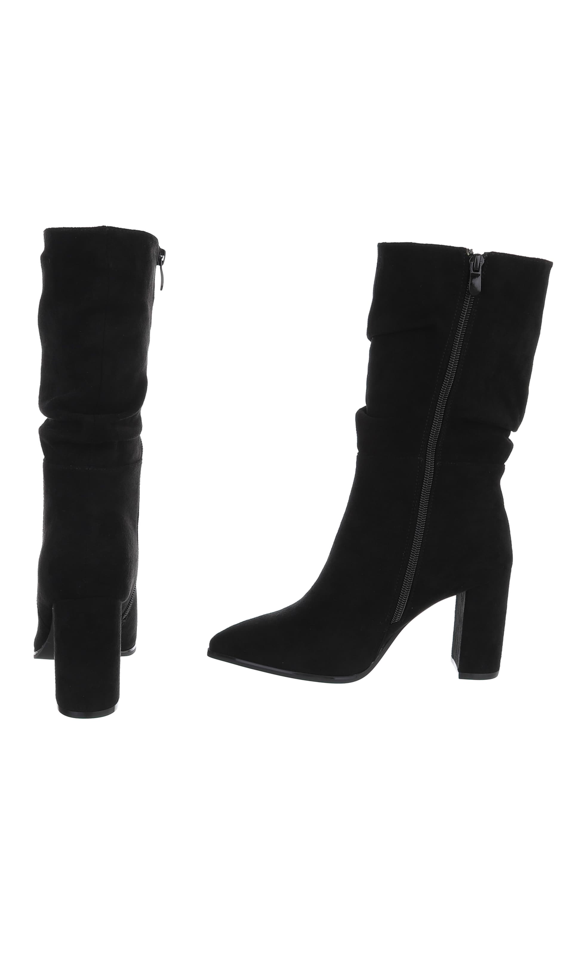 Ital-Design Boots in Black