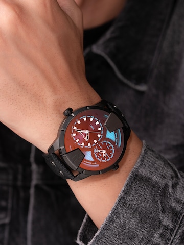 POLICE Analog Watch 'Huntley' in Black